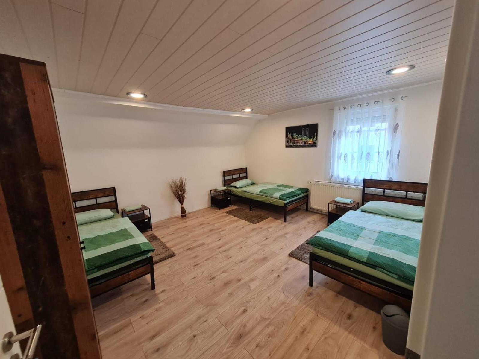 Husic Immobilien Und Handwerkerservice Rimbach  Bagian luar foto